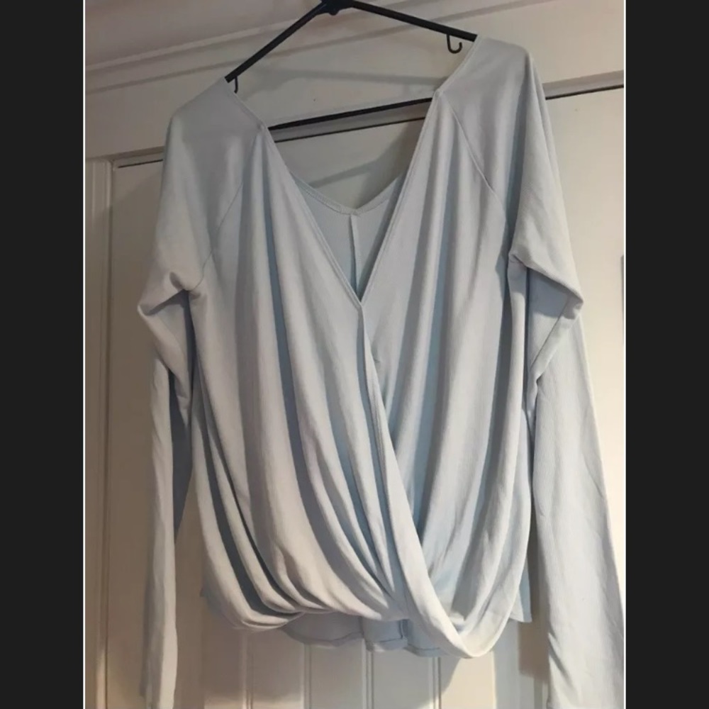 Cute Abercrombie top